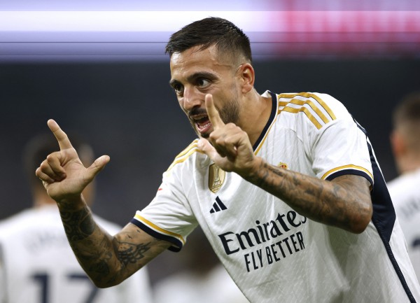 Thành Milan chia nửa buồn vui, Real Madrid tìm lại mạch chiến thắng