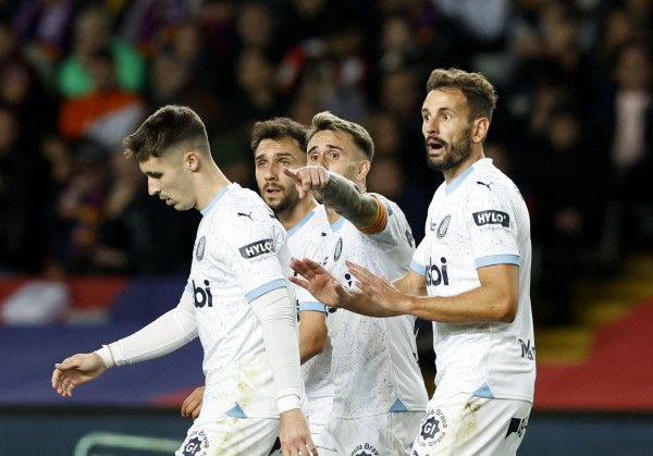 Girona thắng đậm Barca, đòi lại ngôi đầu La Liga từ tay Real Madrid Girona thắng đậm Barca, đòi lại ngôi đầu La Liga từ tay Real Madrid