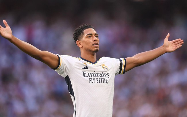 Bellingham: “Chiếc áo Real Madrid như một bộ đồ của siêu anh hùng” Bellingham: “Chiếc áo Real Madrid như một bộ đồ của siêu anh hùng”