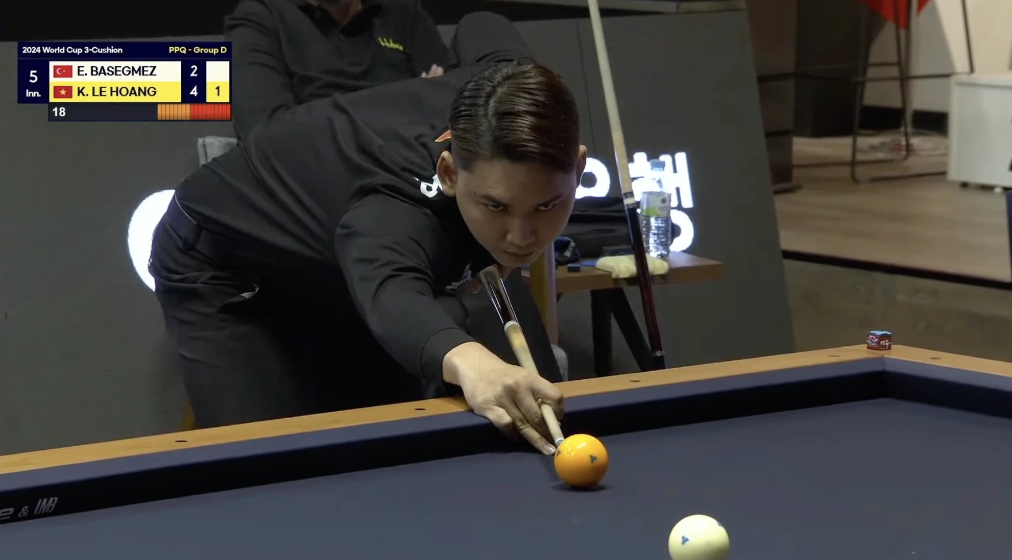 World Cup billiards: Thiên tài Caudron và 'học trò' Trần Quyết Chiến xuất thần vào vòng 3