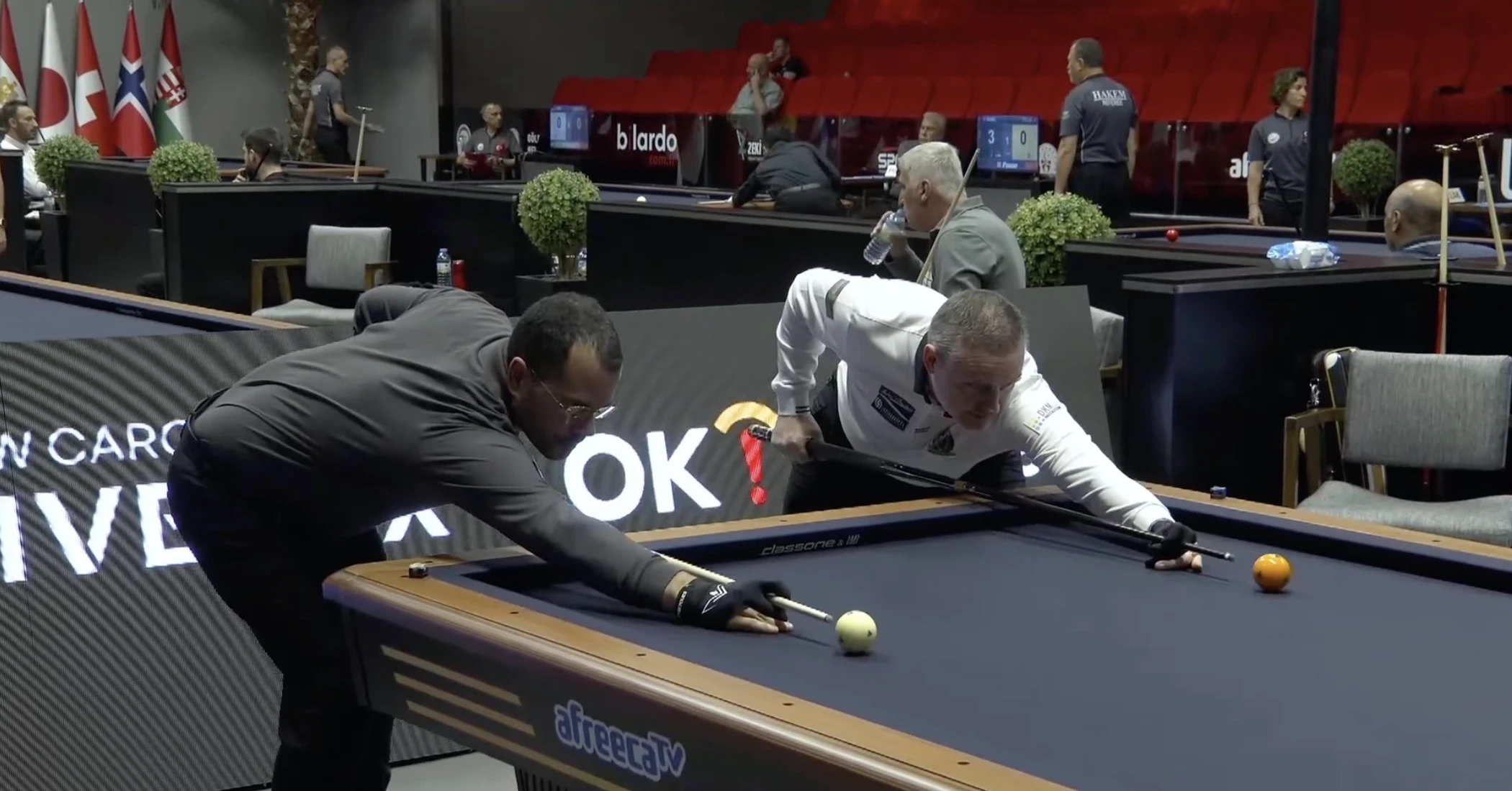 World Cup billiards: Thiên tài Caudron và 'học trò' Trần Quyết Chiến xuất thần vào vòng 3