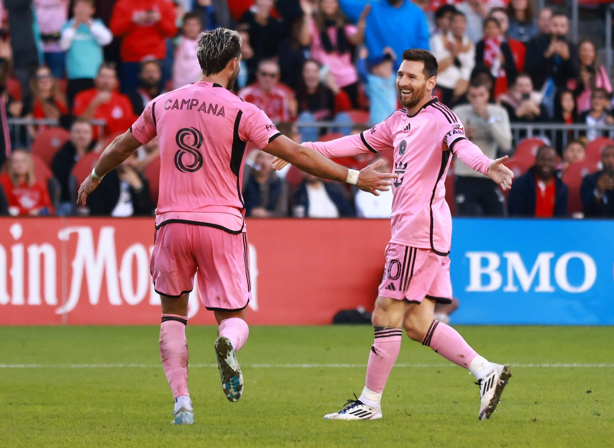 Messi trở lại đội tuyển Argentina, lời nguyền Supporters’ Shield là có thật