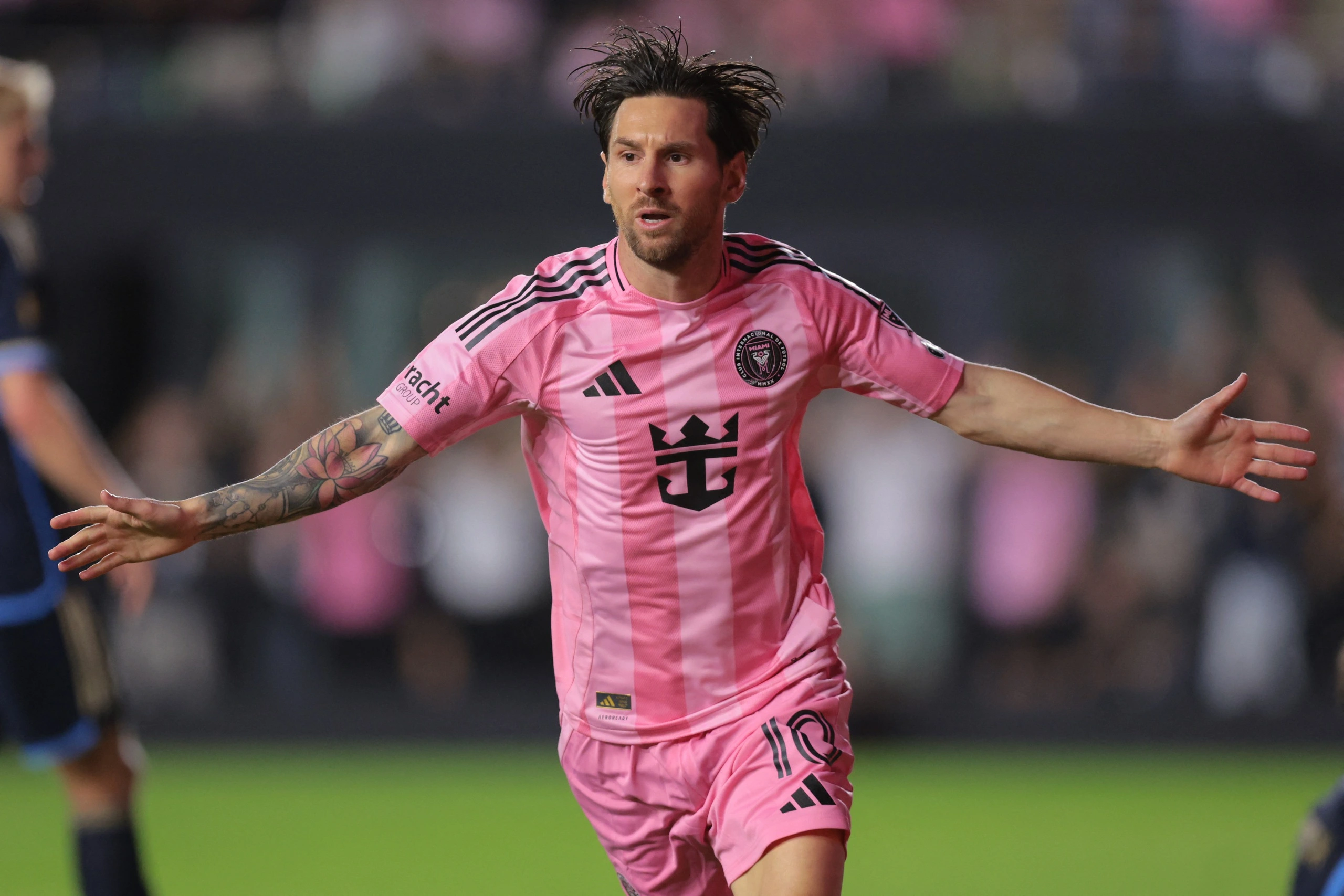 David Beckham đến thưởng thức Messi ghi bàn: Inter Miami lên đỉnh MLS