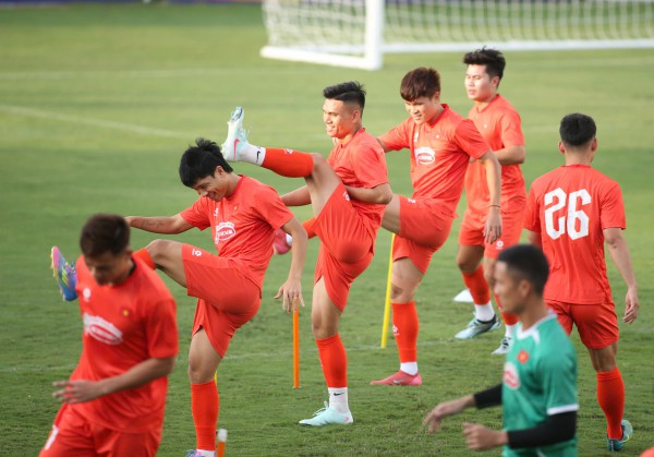 Đội tuyển Malaysia đã có chân sút ‘hàng khủng’ gốc Colombia, HLV Kim Sang-sik đau đầu Đội tuyển Malaysia đã có chân sút ‘hàng khủng’ gốc Colombia, HLV Kim Sang-sik đau đầu