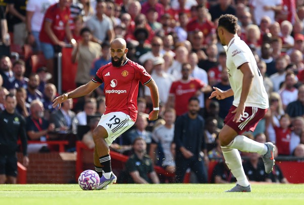 M.U thi đấu thảm họa, thua đau Arsenal trên sân nhà: HLV Amorim phải trả giá đắt vì…