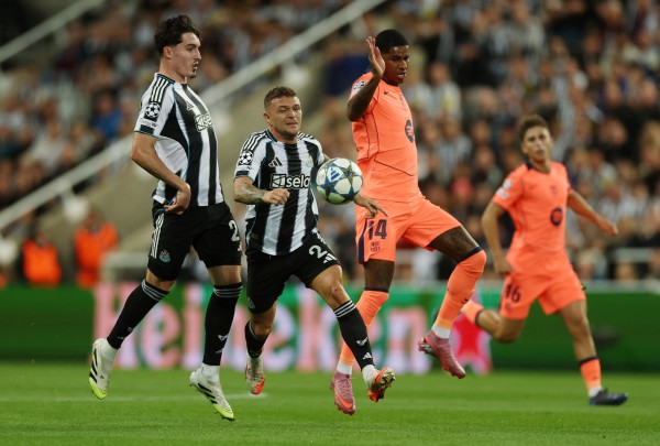 ‘Kép phụ’ thay Yamal làm điều khiến HLV Hansi Flick phấn khích, Barca thắng hú vía Newcastle