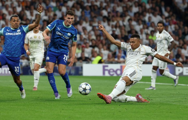 Mbappe giúp Real Madrid chật vật giành 3 điểm, Arsenal thắng nhờ ‘bài dị’ của HLV Arteta Mbappe giúp Real Madrid chật vật giành 3 điểm, Arsenal thắng nhờ ‘bài dị’ của HLV Arteta