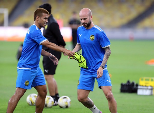 Reuters: Án phạt FIFA 'bóp nghẹt' tham vọng của Malaysia ở Asian Cup Reuters: Án phạt FIFA 'bóp nghẹt' tham vọng của Malaysia ở Asian Cup