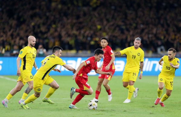 'Ranh giới' giữa FIFA và AFC trong vụ giả mạo hồ sơ nhập tịch Malaysia