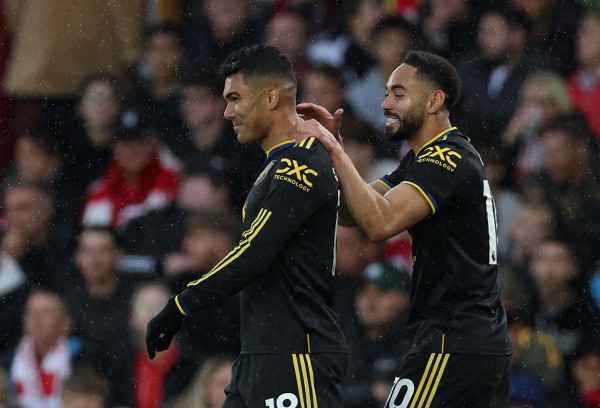 Dẫn trước nhờ trọng tài sai lầm, M.U vẫn hòa thót tim: HLV Amorim ‘hiện nguyên hình’? Dẫn trước nhờ trọng tài sai lầm, M.U vẫn hòa thót tim: HLV Amorim ‘hiện nguyên hình’?