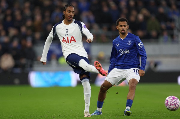 Nhận định Tottenham vs Man United: Khi 'Quỷ đỏ' bước vào hang ổ của nỗi ám ảnh Nhận định Tottenham vs Man United: Khi 'Quỷ đỏ' bước vào hang ổ của nỗi ám ảnh