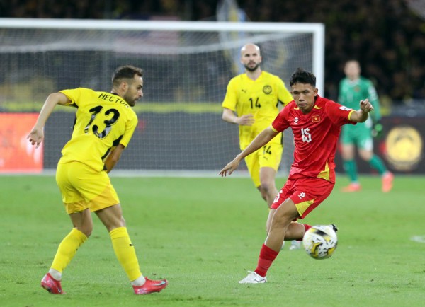 Bê bối nhập tịch Malaysia ngày càng nghiêm trọng Bê bối nhập tịch Malaysia ngày càng nghiêm trọng