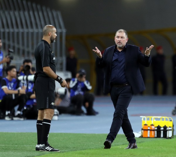 Đội tuyển Malaysia bị 'cấm' nói về 7 cầu thủ nhập tịch lậu, FAM bỏ kiện FIFA lên CAS? Đội tuyển Malaysia bị 'cấm' nói về 7 cầu thủ nhập tịch lậu, FAM bỏ kiện FIFA lên CAS?