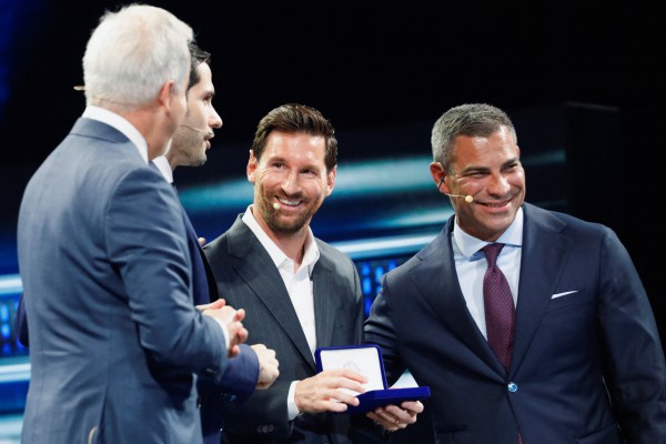 FIFA công bố giải thưởng mới trước lễ bốc thăm World Cup 2026, Messi trở thành diễn giả FIFA công bố giải thưởng mới trước lễ bốc thăm World Cup 2026, Messi trở thành diễn giả