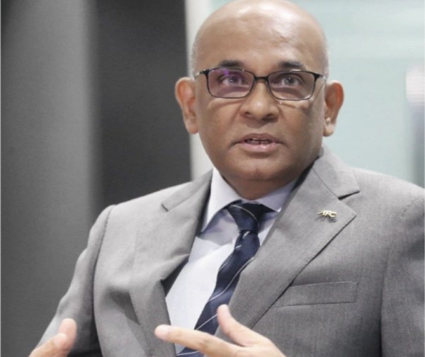 Sếp lớn AFC: FAM đối mặt thêm 2 vụ kiện, FIFA sẽ bổ sung án phạt rất nặng cho Malaysia Sếp lớn AFC: FAM đối mặt thêm 2 vụ kiện, FIFA sẽ bổ sung án phạt rất nặng cho Malaysia