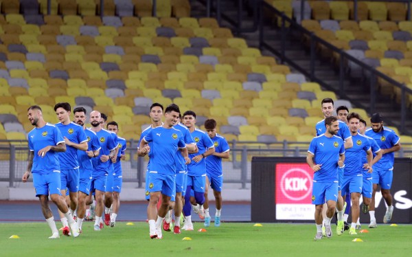 Nóng: Cảnh sát Malaysia chính thức điều tra hình sự vụ nhập tịch lậu, HLV Cklamovski bất ngờ lên tiếng Nóng: Cảnh sát Malaysia chính thức điều tra hình sự vụ nhập tịch lậu, HLV Cklamovski bất ngờ lên tiếng