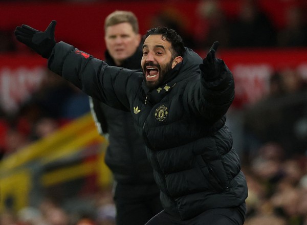 Lộ tình trạng của HLV Amorim sau khi bị M.U sa thải, bỏ túi tiền đền bù 900 tỉ đồng Lộ tình trạng của HLV Amorim sau khi bị M.U sa thải, bỏ túi tiền đền bù 900 tỉ đồng