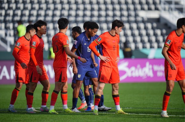 Báo chí Trung Quốc so sánh đội nhà như Nhật Bản, ‘hẹn’ U.23 Việt Nam ở bán kết