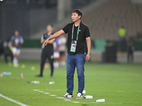 Truyền thông Hàn Quốc: ‘HLV Kim sang-sik như cơn bão càn quét châu Á, thứ hạng FIFA trở nên vô nghĩa’