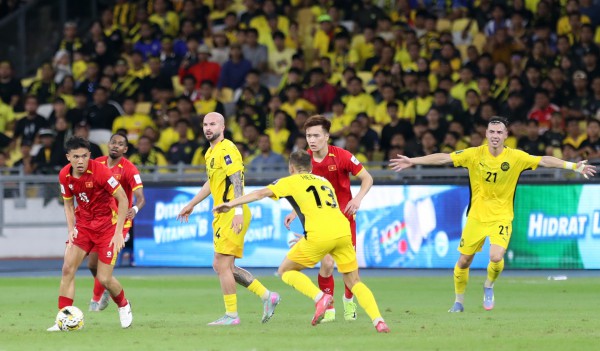 Đơn khiếu nại bóng đá Malaysia ‘đến từ Việt Nam’ nhưng không phải VFF: Danh tính vẫn rất bí ẩn! Đơn khiếu nại bóng đá Malaysia ‘đến từ Việt Nam’ nhưng không phải VFF: Danh tính vẫn rất bí ẩn!