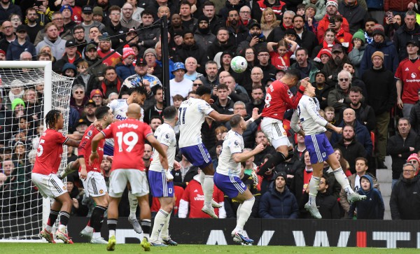 VAR gây tranh cãi, M.U đánh bại Aston Villa trận 'đại chiến' tốp 3 VAR gây tranh cãi, M.U đánh bại Aston Villa trận 'đại chiến' tốp 3