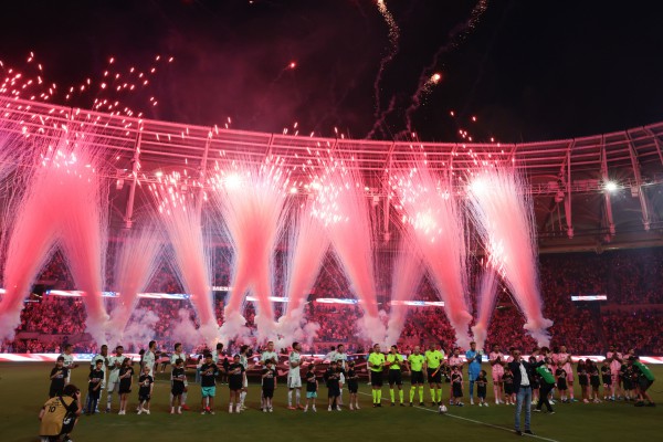 Messi lập tức ghi bàn ngày Inter Miami khai trương hoành tráng sân mới 1 tỉ USD