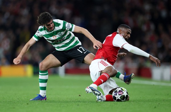 Bayern Munich 'đá văng' Real Madrid theo kịch bản không tưởng, Arsenal cực bản lĩnh loại Sporting Lisbon