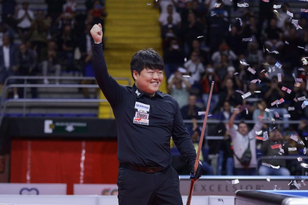 Billiards: Thần đồng Hàn Quốc thống trị carom 3 băng thế giới, đi vào lịch sử Billiards: Thần đồng Hàn Quốc thống trị carom 3 băng thế giới, đi vào lịch sử