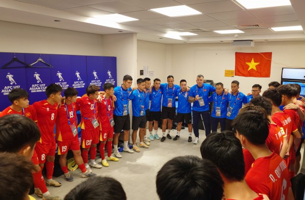 Nhà báo UAE: ‘U.17 Việt Nam rất mạnh, ai giữ vững tinh thần sẽ có chiến thắng’