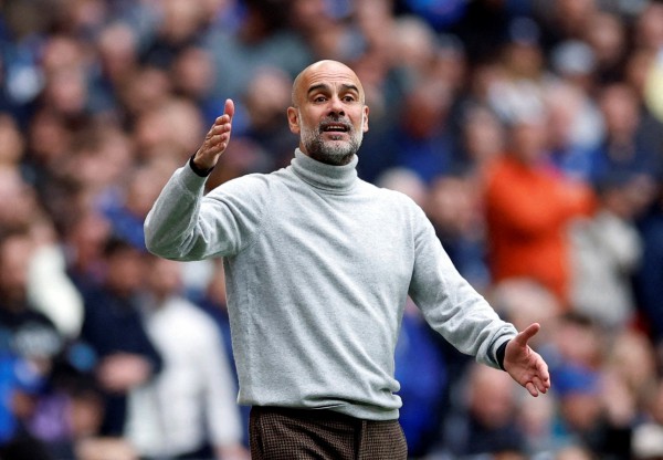HLV Pep Guardiola gây sốc, chia tay Man City