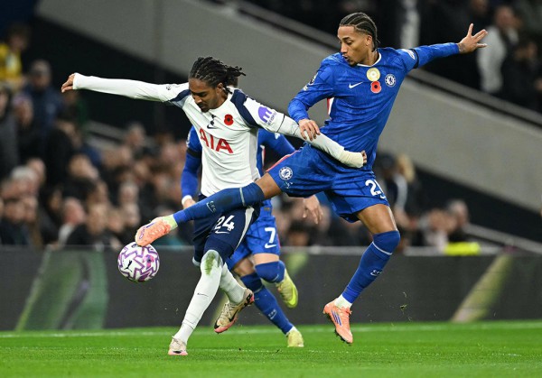 Tottenham tiếp tục mạch thần kỳ?
